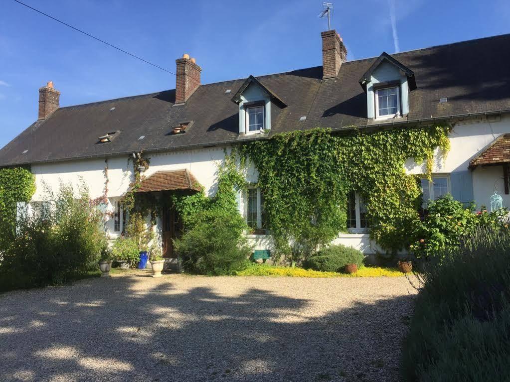 Le Clos Saint Paul Hotell Tourny Exteriör bild